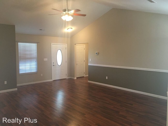 Building Photo - 1223 Avery Ln