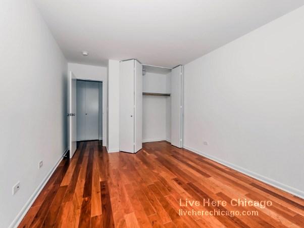 Building Photo - 800 Hinman Ave