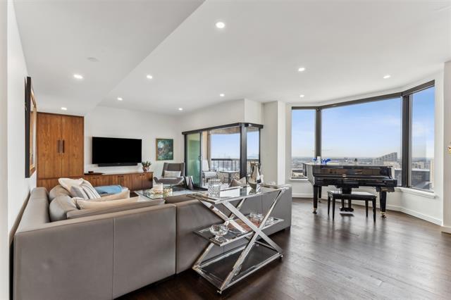 Foto del edificio - 3030 McKinney Ave