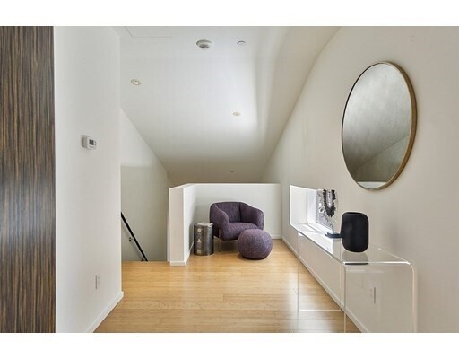 Building Photo - 141 Dorchester Ave