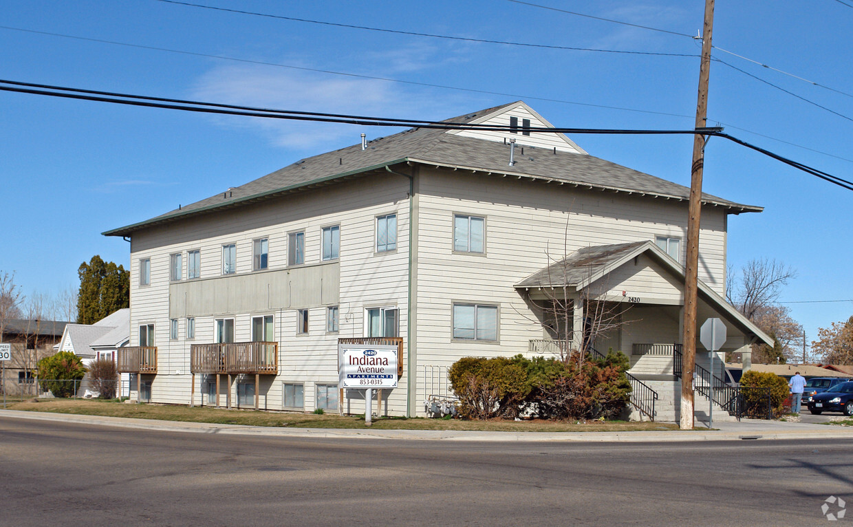 Primary Photo - Indiana Avenue Apartments