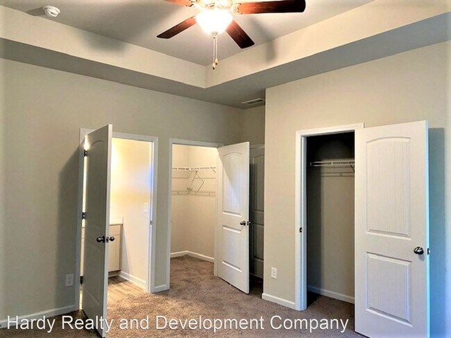 Building Photo - 3 br, 2 bath House - 8 Cottonwood Circle