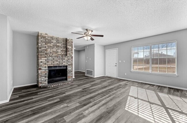 Building Photo - 4520 W Franciscan Trl