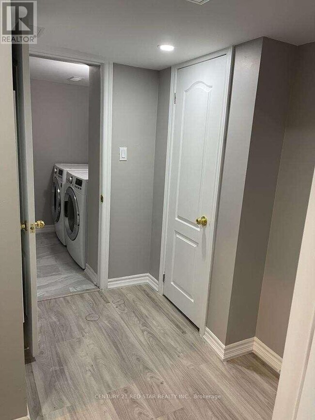 Building Photo - 1476 Spring Garden Ct
