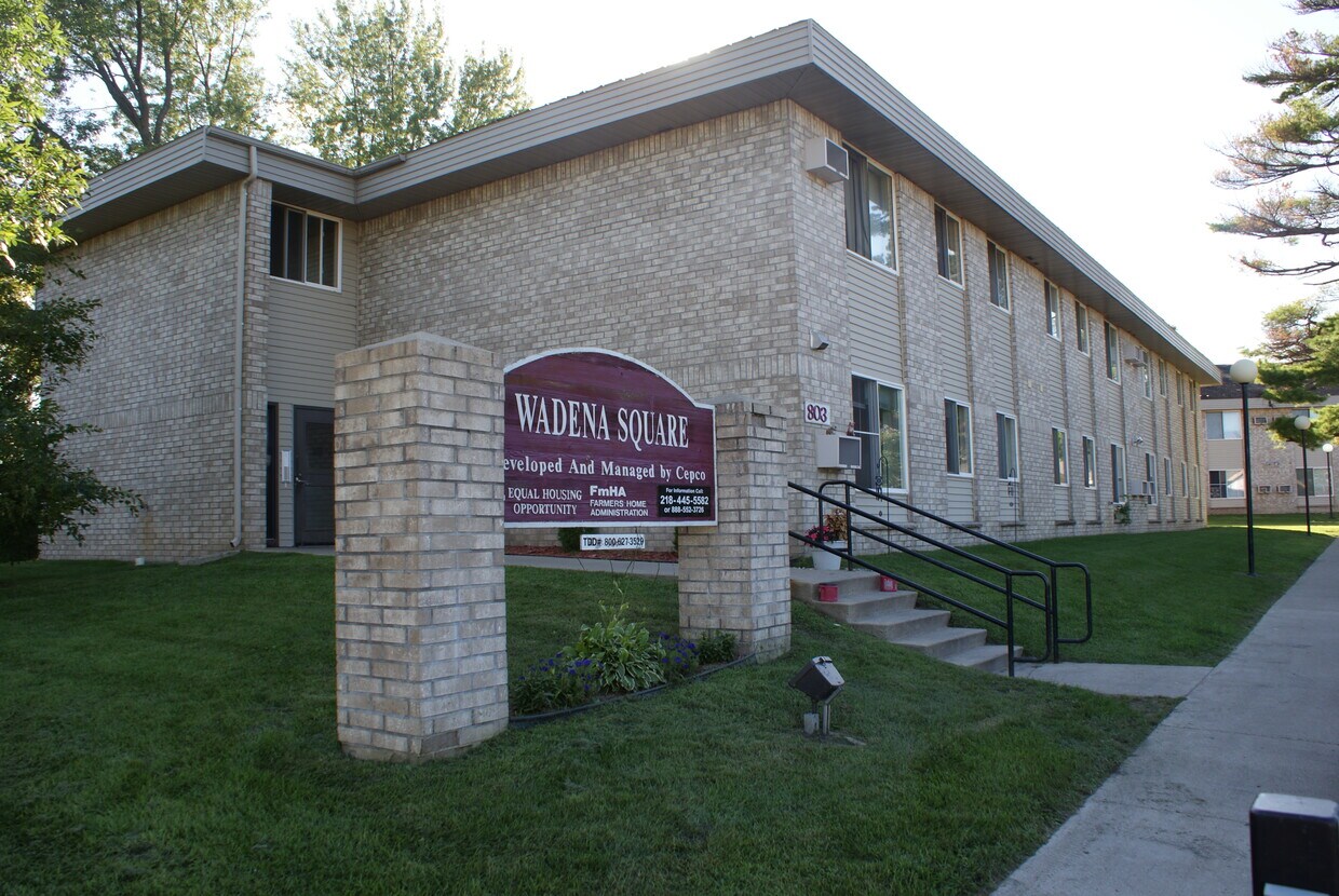 Foto principal - Wadena Square Apartments
