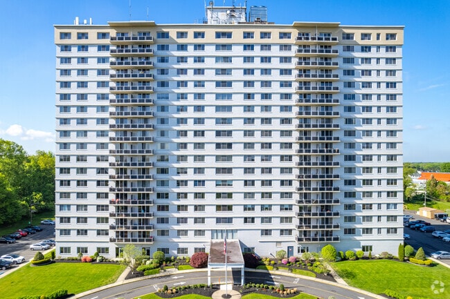 Mark 70 Condominiums