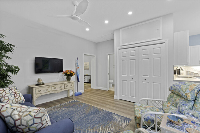 Foto del edificio - 17576 Bridle Ct