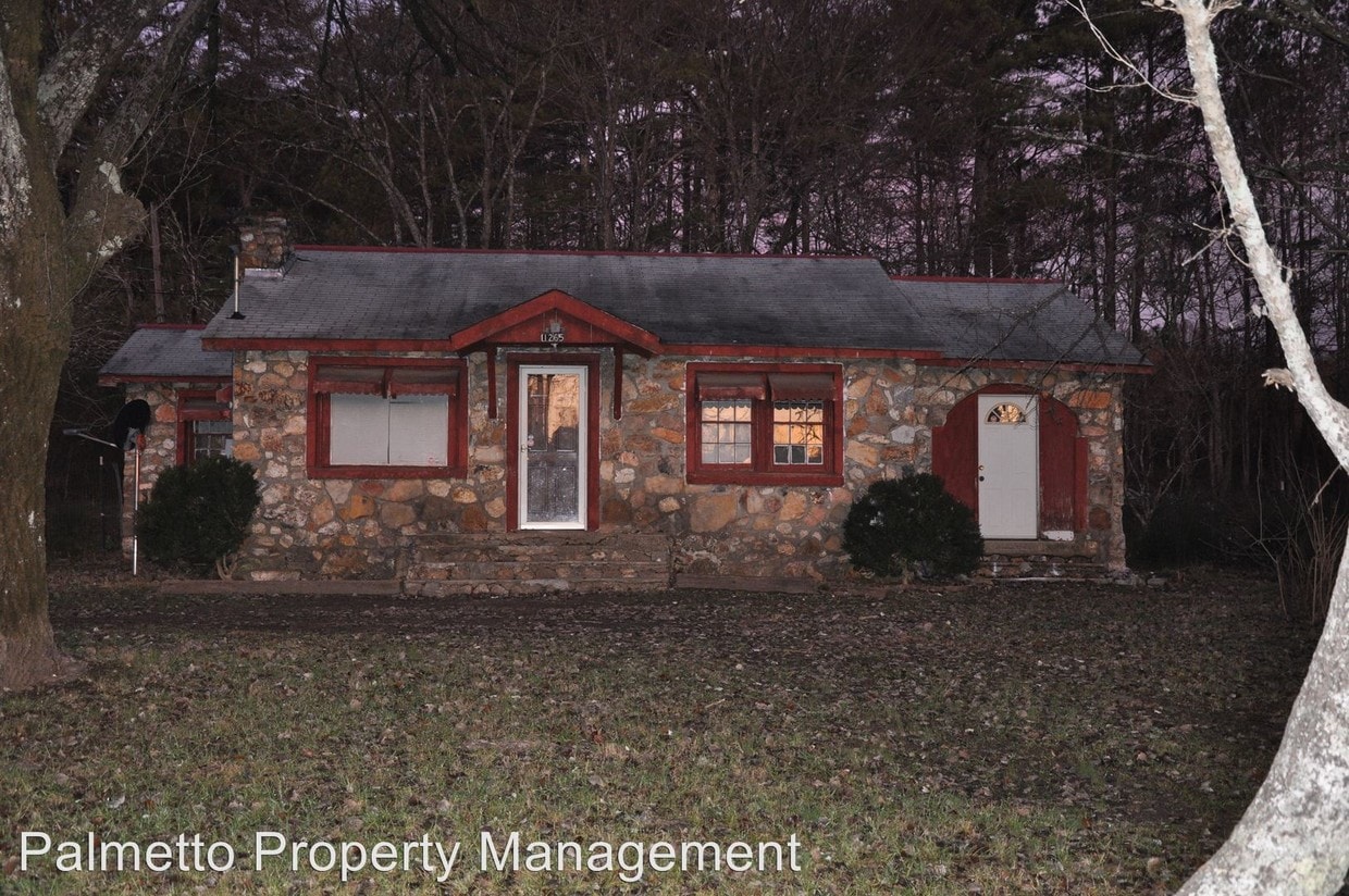 Primary Photo - 1265 Wayside Rd NE