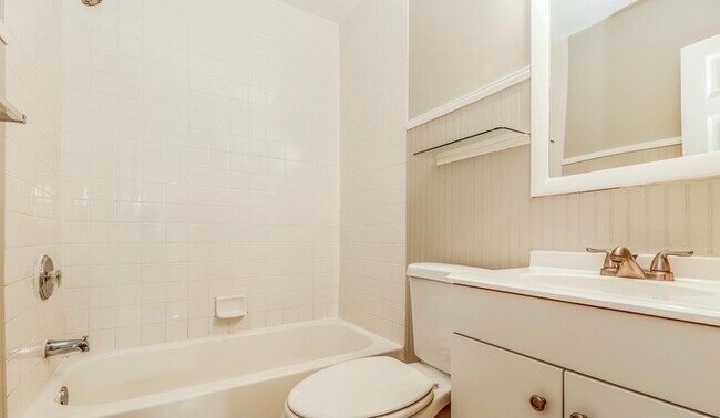Foto del edificio - 4200 Huntington St NE