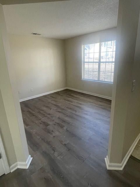 Foto del edificio - 6469 Brenda Ann Dr