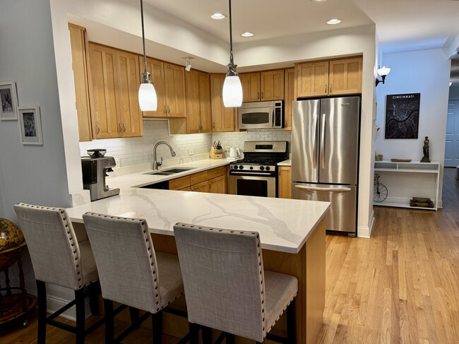 Foto del edificio - 4635 N Malden St