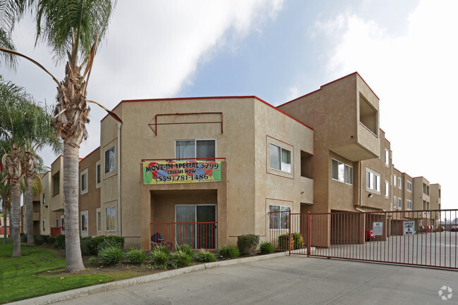 Foto del edificio - Porterville Family Apartments