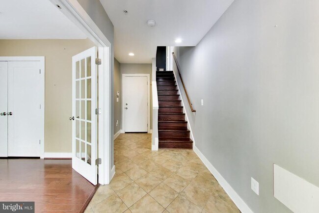 Foto del edificio - 5600 45th Ave
