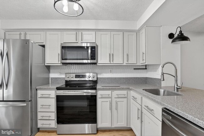 Foto del edificio - 3 Verity Ct