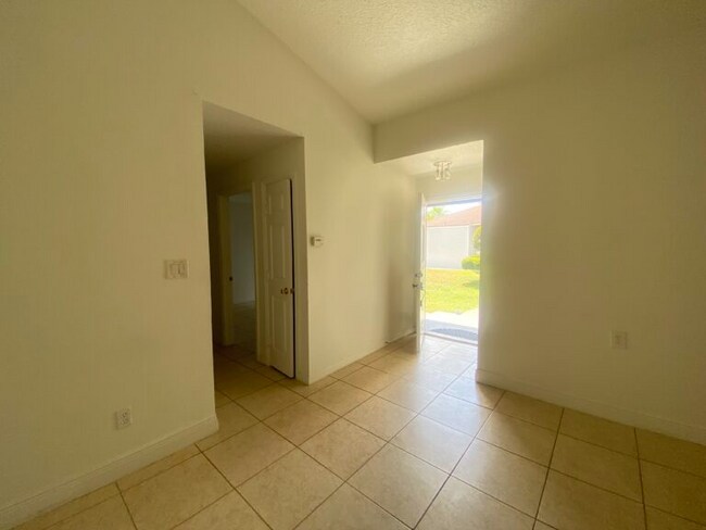 Foto del edificio - 2633 Ginger Mill Blvd