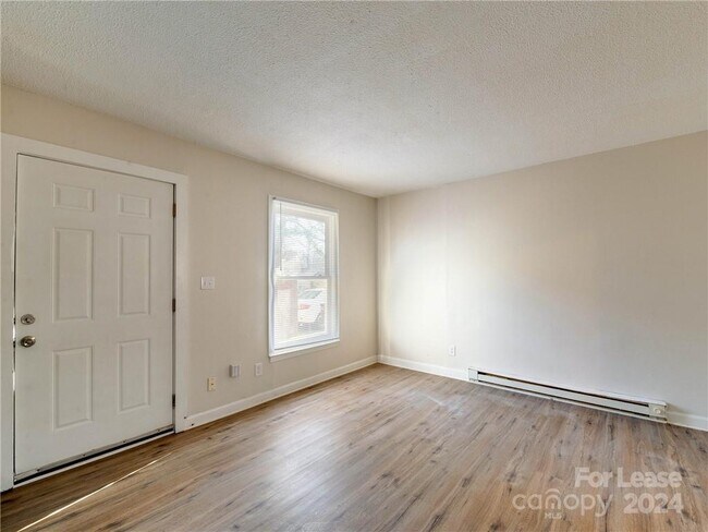 Building Photo - 3616 Kentucky Ave