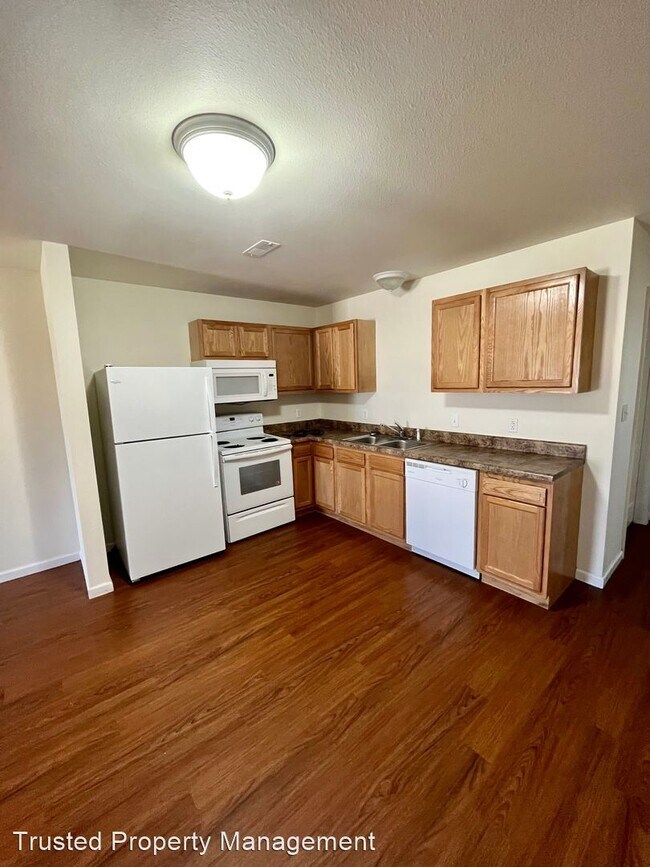 Building Photo - 3 br, 2 bath House - 27 Patriot Drive