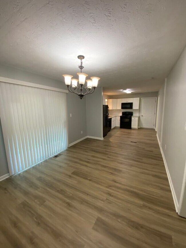 Building Photo - 3063 Sasanqua Ln SW