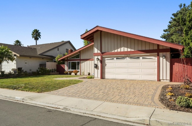 Building Photo - 17610 Hada Dr