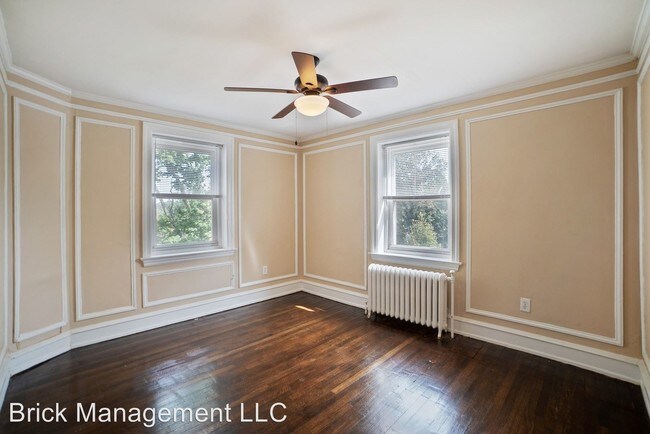 Foto del edificio - 6351-6355 Lancaster Ave