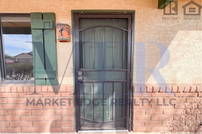 Foto del edificio - 2Bed/1.5Bath House in Arizona City! Ready for Immediate Move-In! -- RV GATE! NO HOA!