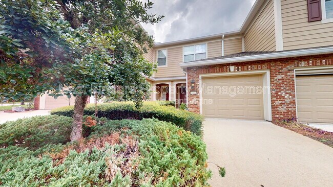 Foto del edificio - 6937 Woody Vine Dr