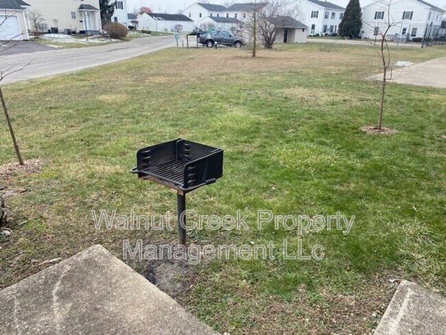 Building Photo - 115 Fox Hill Ln