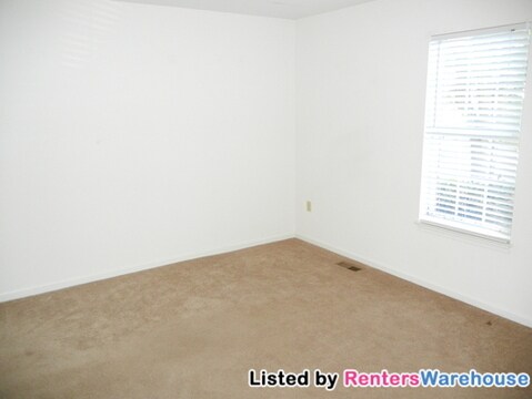 Building Photo - 14927 Athey Rd