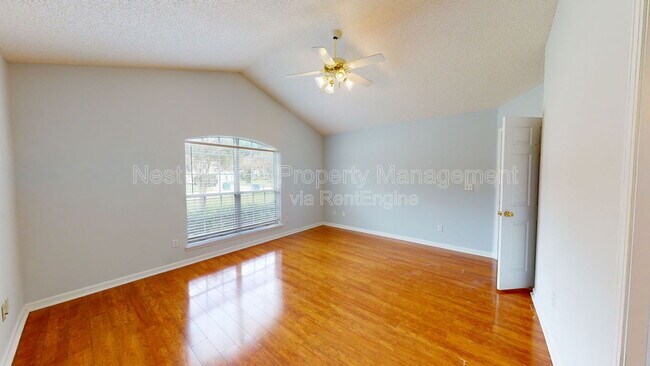 Foto del edificio - 4252 Eagles View Ln