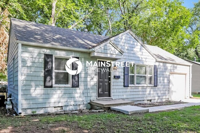 Foto del edificio - 3 Bedroom Pet-Friendly Home in Raytown, MO...