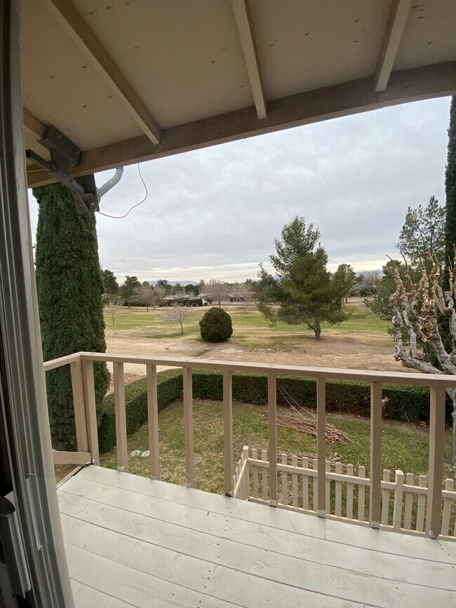 14289 Sage St, Victorville, CA 92395 Townhome Rentals in Victorville CA