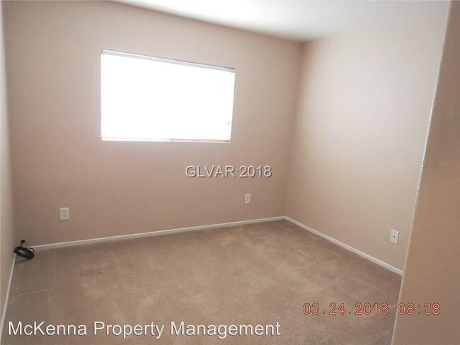 Foto del edificio - 5008 Apache Valley Ave