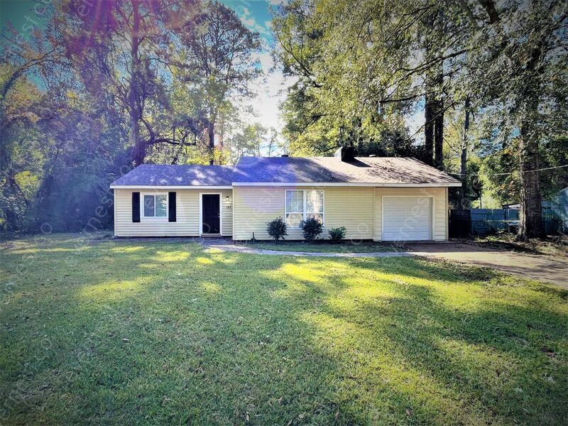 189 N Sunset Terrace, Jackson, MS 39212 House for Rent in Jackson, MS