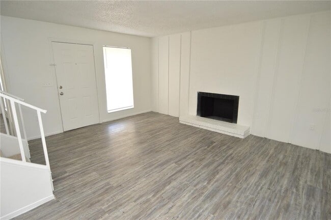 Building Photo - 5006 Moro Manor Dr