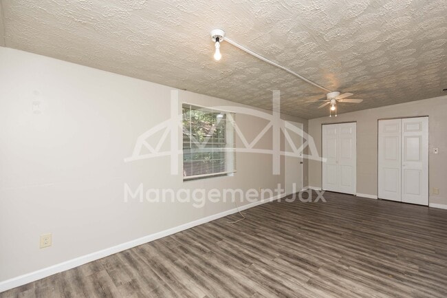 Building Photo - 2055 Talladega Rd