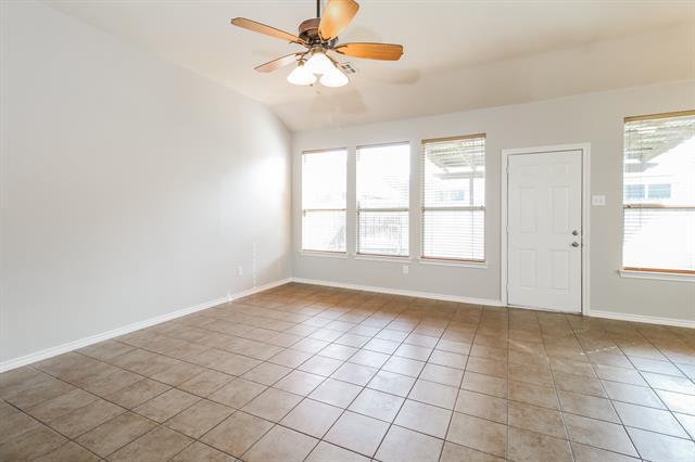 Building Photo - 4553 Hickory Meadows Ln
