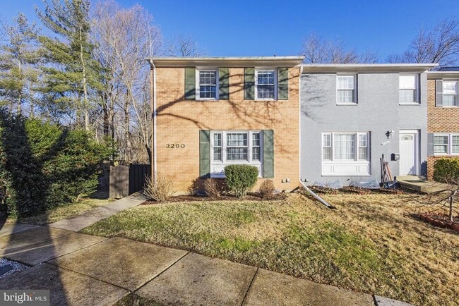 Building Photo - 3290 Applegate Ct