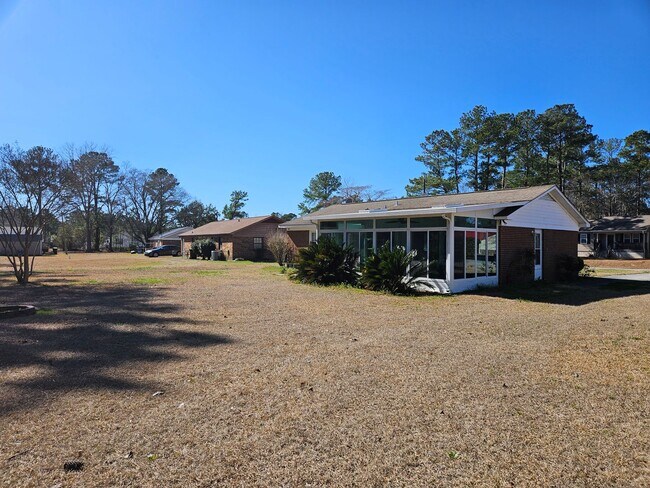 Foto del edificio - Nice Family Home Brunswick County