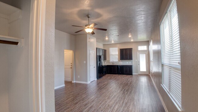 Building Photo - Spacious Single-Family Home Available Now!