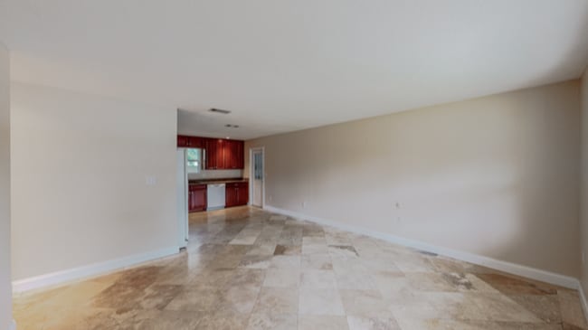 Building Photo - 330 Stahlman Ave