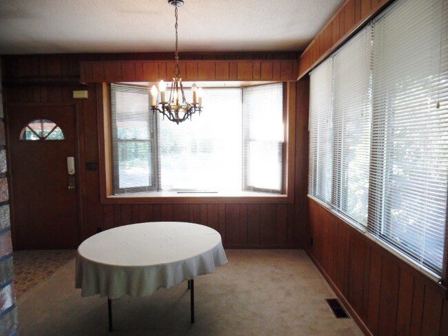 Foto del edificio - 2638 Table Rock Rd