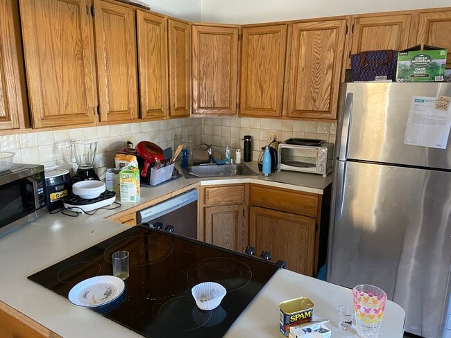 Building Photo - 24 Saint Cyprians Pl