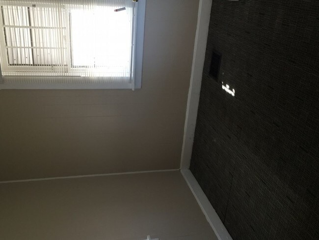 Building Photo - 7473 Halpin Dr