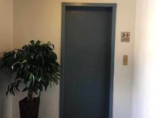 Foto del edificio - 722 S Broadway