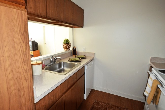 Kitchen - The Archview Apartments