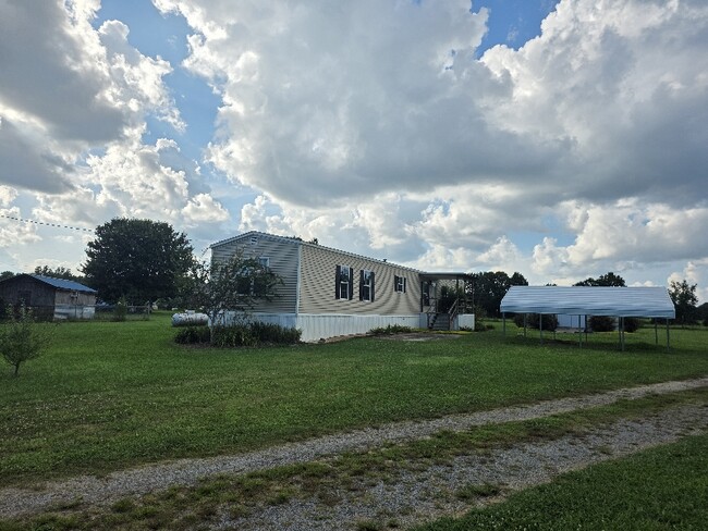 Building Photo - 3595 Co Rd 601