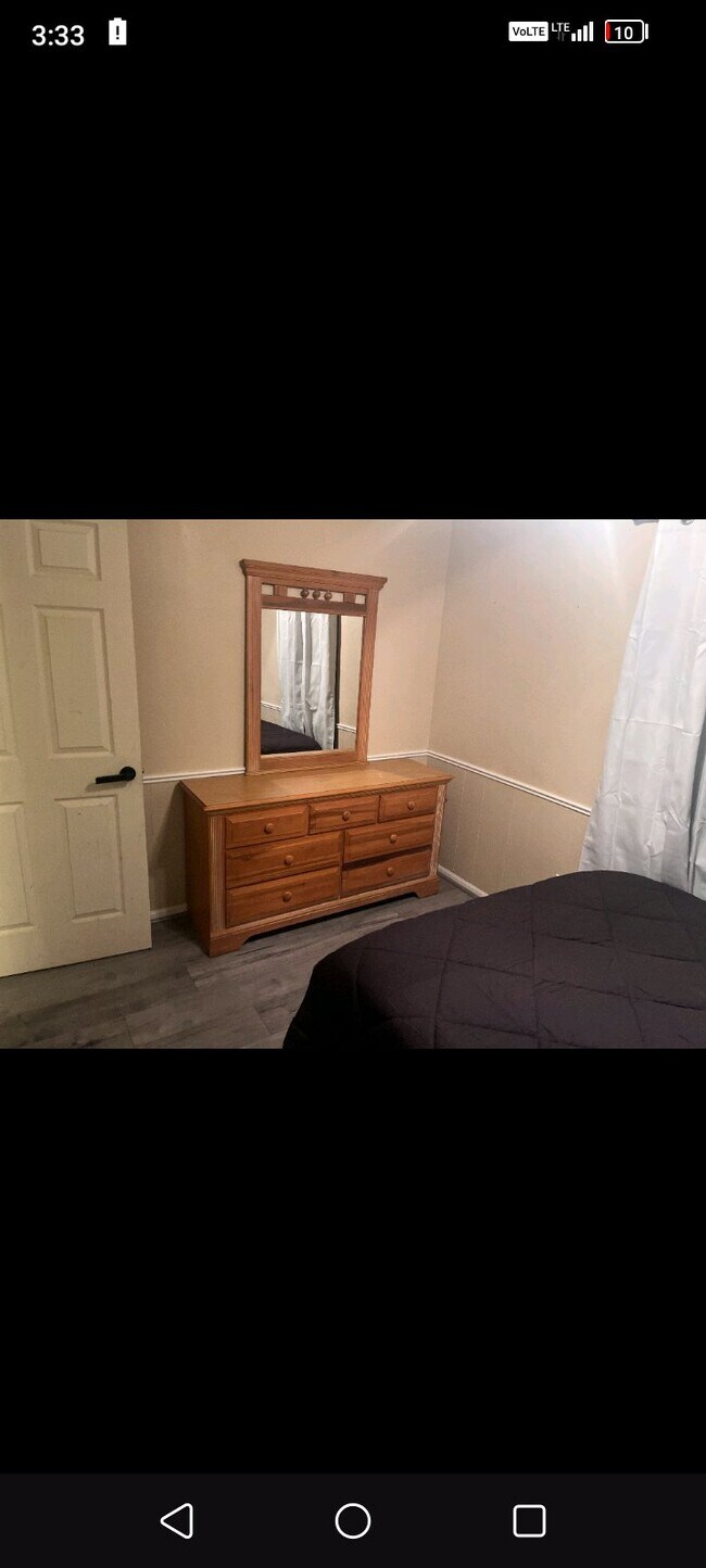 Foto del edificio - 17331 Rolling Creek Dr
