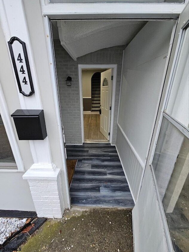 Foto principal - 444 N Harrisburg Ave