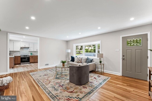 Building Photo - 9 Copes Ln