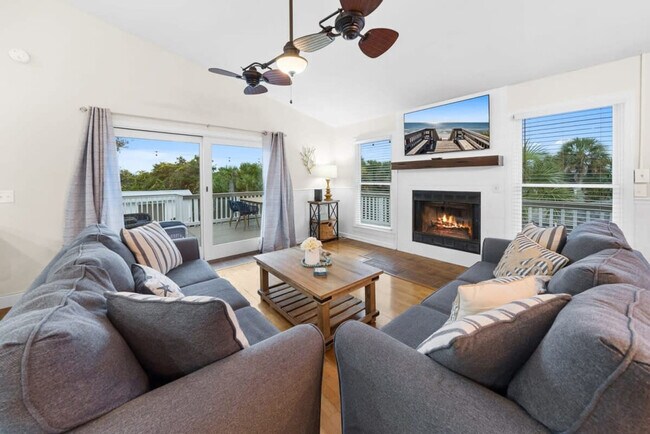 Foto del edificio - 501 Dolphin St